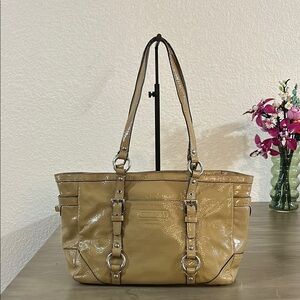 COACH GALLERY 10380M Patent Leather Tote Shoulder Bag